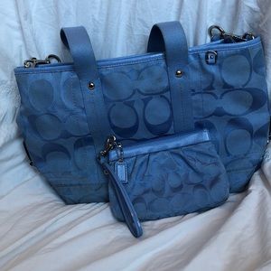 Original Coach purse and wristlet periwinkle
